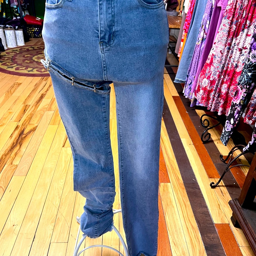 Women’s jeans